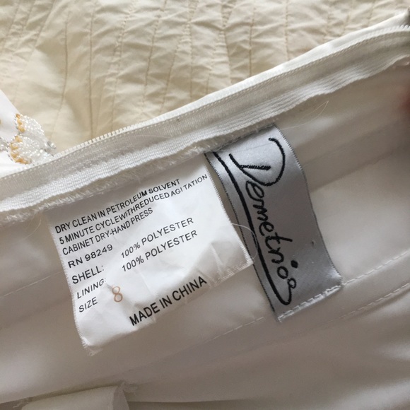 DEMETRIOS RN 98249 WEDDING DRESS - Picture 6 of 11